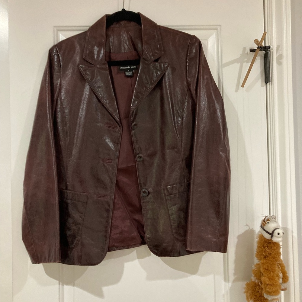 Elements by Vakko leather Jacket/Blazer Size Medium.  Beautiful color.